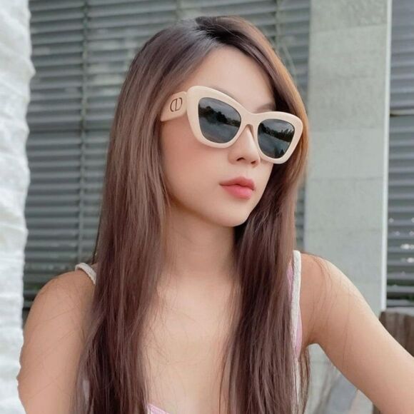 NEW Dior DIORBOBBY B1U 40C0 Powder Pink Green Women Butterfly Sunglasses main image 4